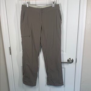 LL Bean brown outdoor hiking/ active pants size 4 petite